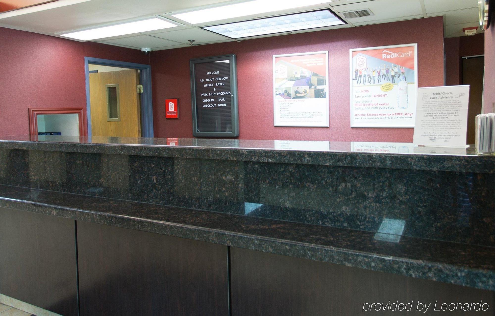 Travelodge By Wyndham Romulus Detroit Airport Kültér fotó